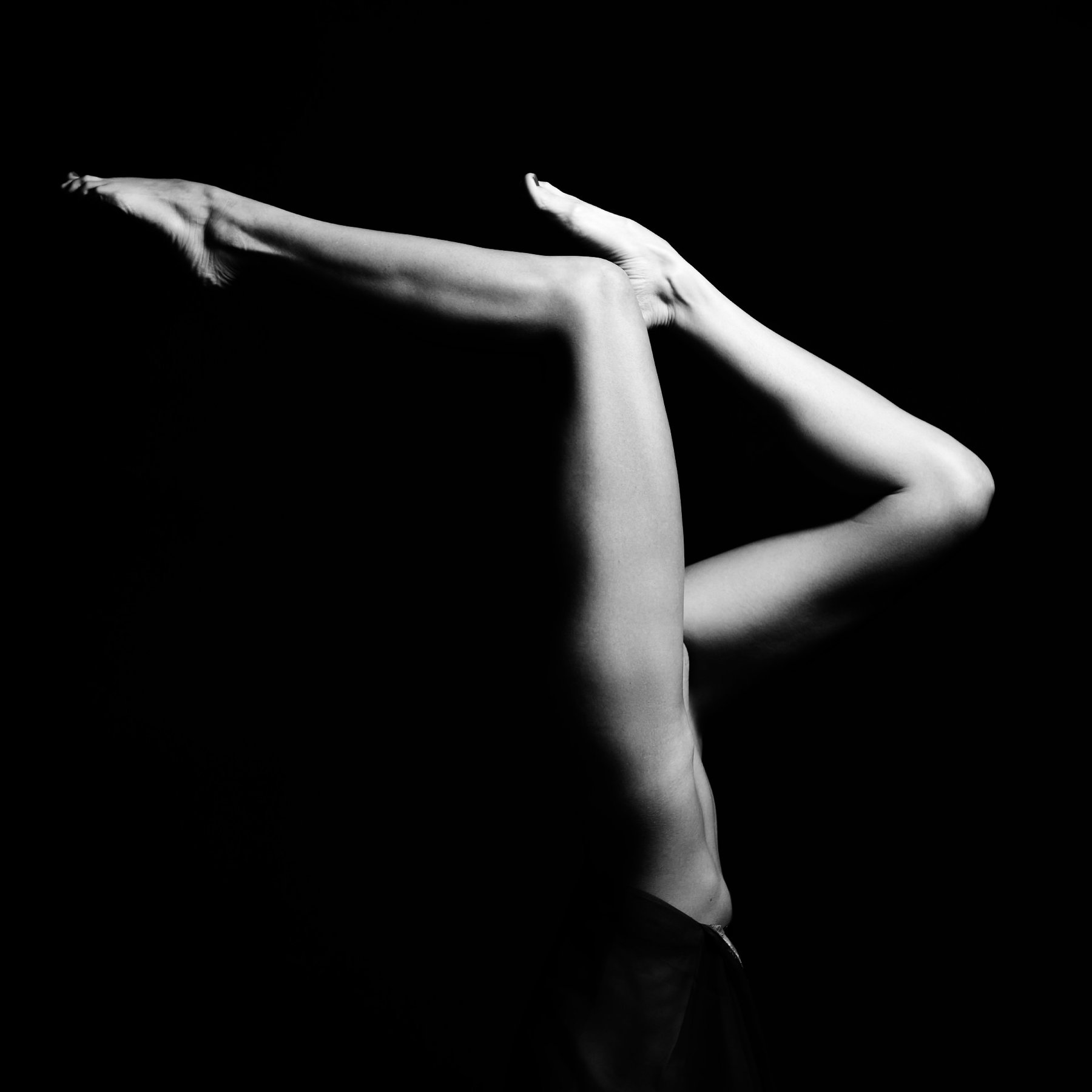 Axis — black and white nude figure study, Void series, fine art photography print by Kofi Amoa